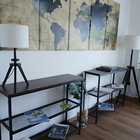 Residenza Dei Poeti - Roomy And Modern Flat Palermo Buitenkant foto