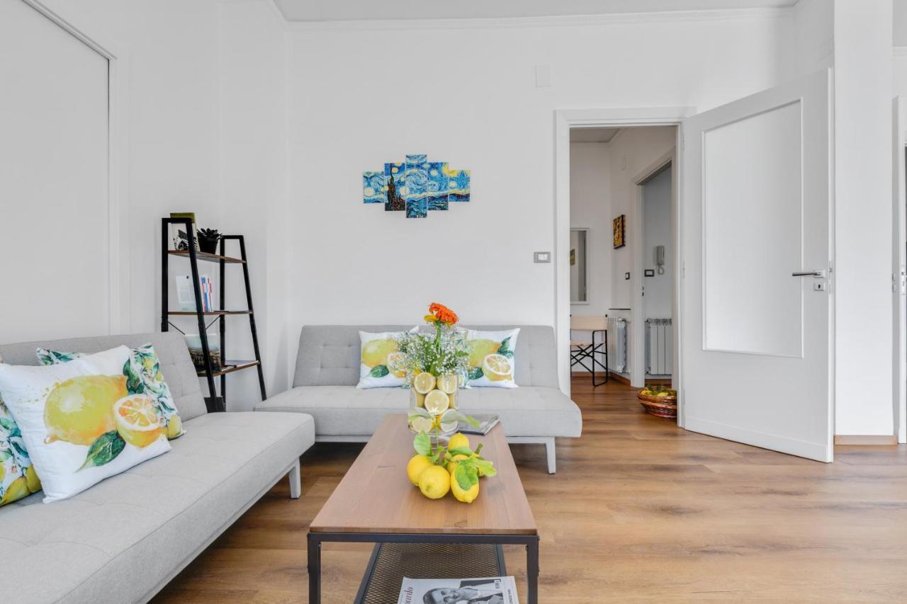 Residenza Dei Poeti - Roomy And Modern Flat Palermo Buitenkant foto