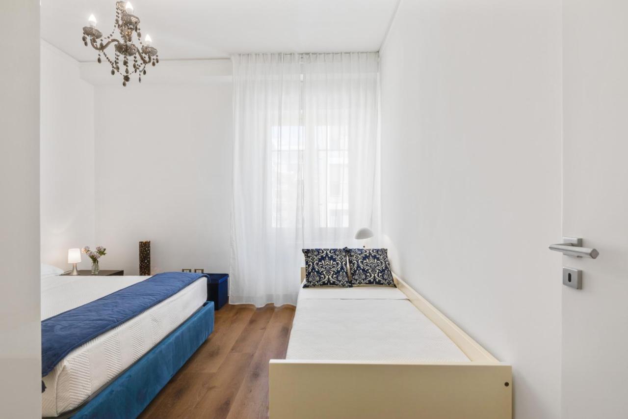 Residenza Dei Poeti - Roomy And Modern Flat Palermo Buitenkant foto