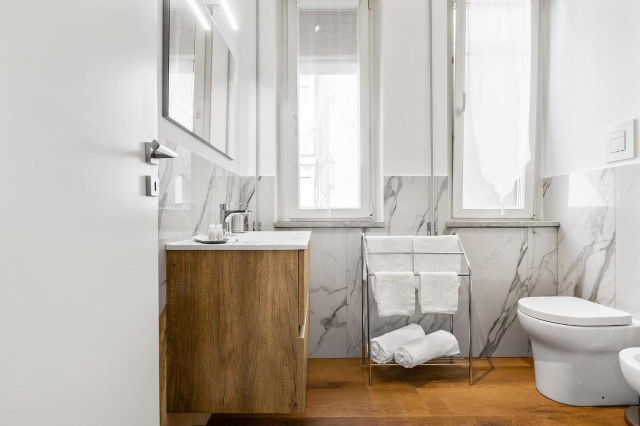 Residenza Dei Poeti - Roomy And Modern Flat Palermo Buitenkant foto
